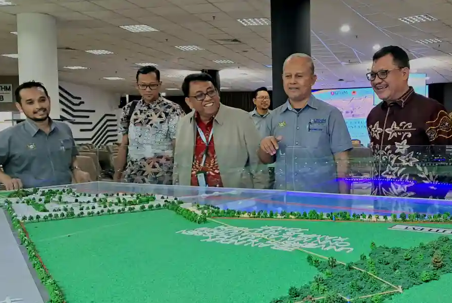 Transformasi Perpustakaan Untag Dimulai dari Studi Banding ke UTHM