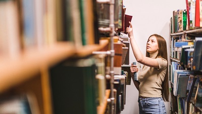 Tips Mudah dalam Mencari Buku di Perpustakaan